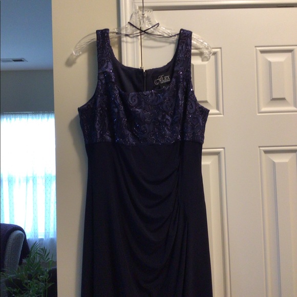 Evening/Formal Dress by Alex Evenings - Picture 3 of 4